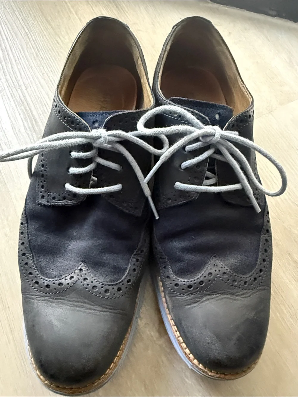 Cole Haan men's Wingtip Derby Shoes - Classic Brogue Style size 8.5